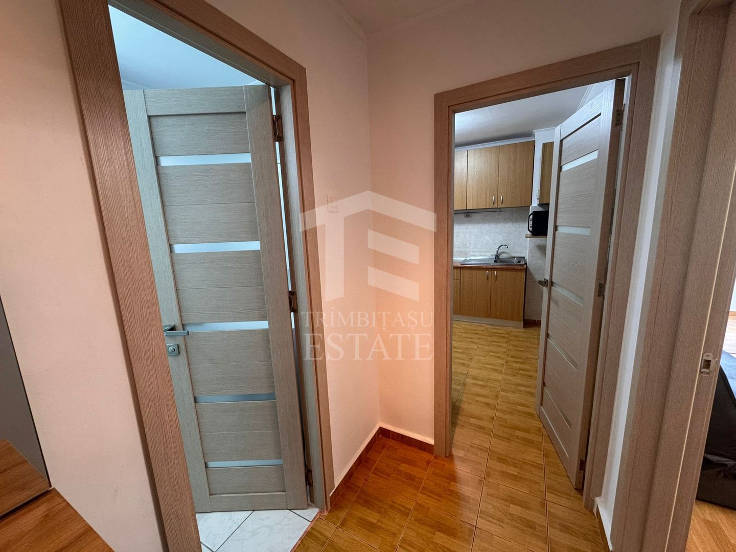 Garsoniera 42 mp Timpuri Noi 1/4 - Poză 8