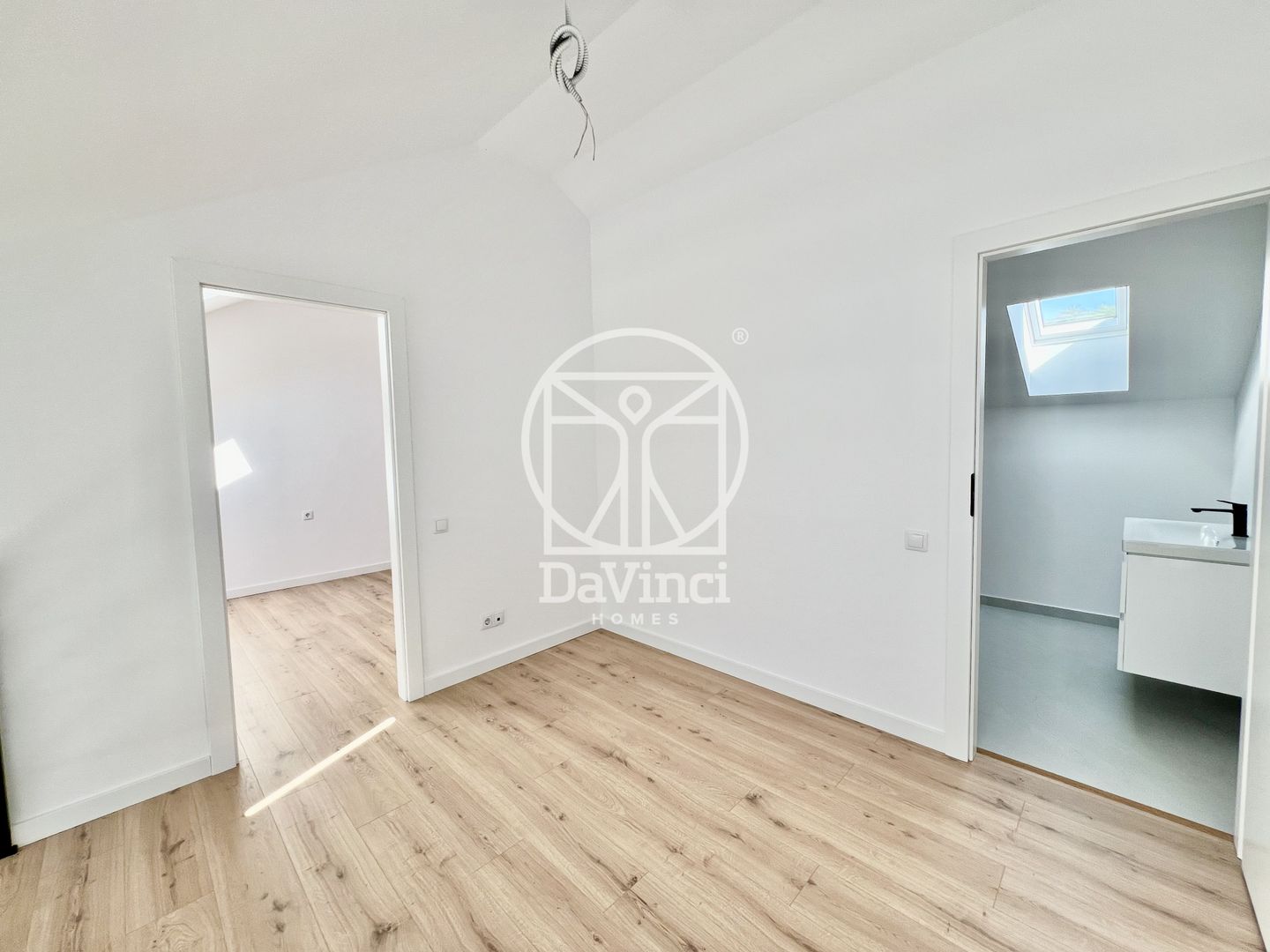 Penthouse 3 camere, 2 bai si dressing, intabulat, contoare (RV-50M-Da) - Poză 14