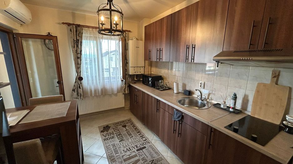 Apartament 2 camere, etaj 2 - zona Cetate - Poză 6