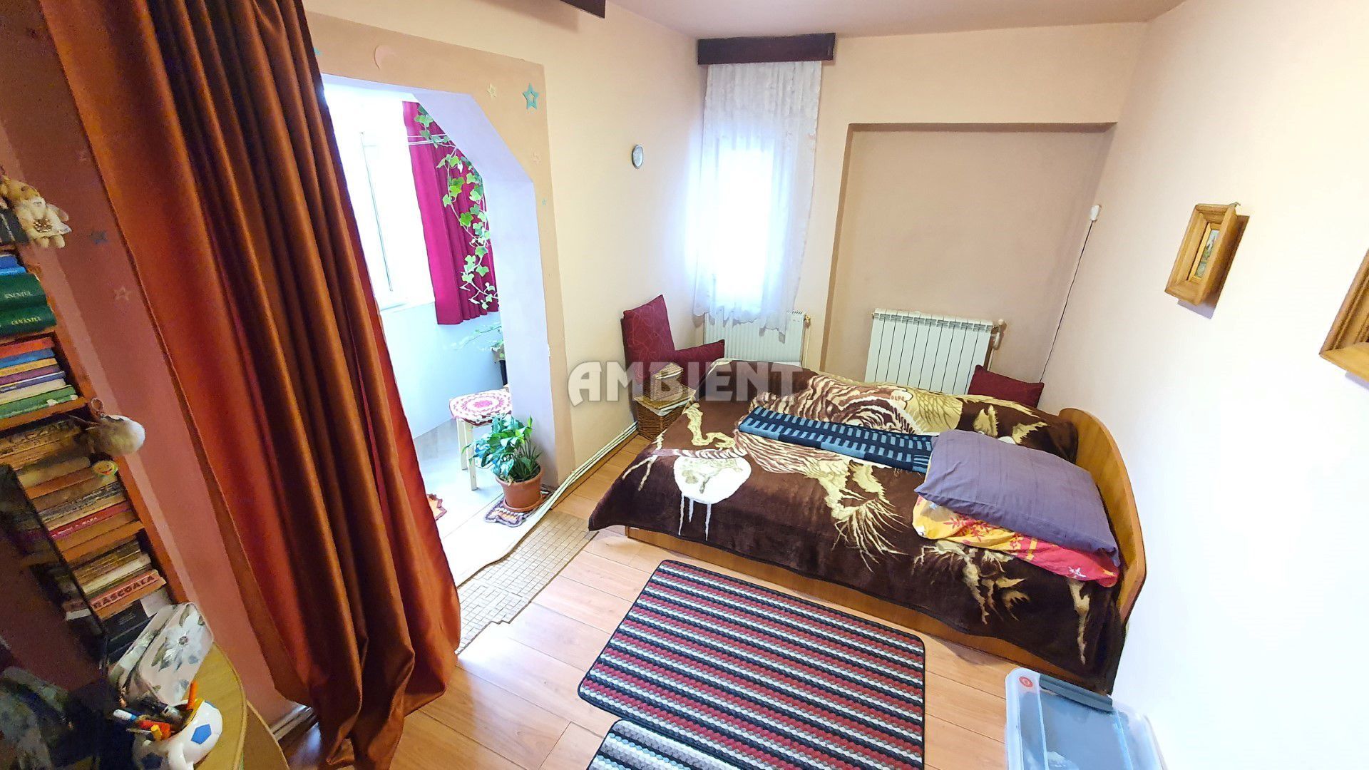Apartament 3 camere, decomandate, zona Ultracentral; - Poză 4