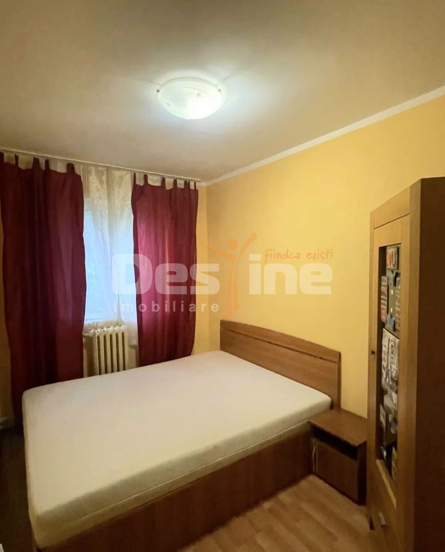De vânzare apartament cu 3 camere- zona Tomis Nord - Poză 1