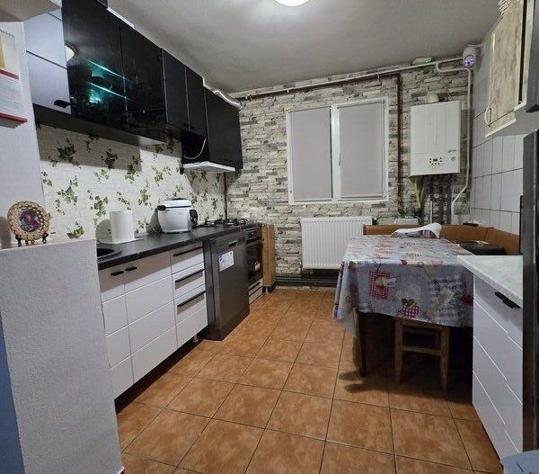 Apartament 3 camere Aparatorii Patriei - Poză 8