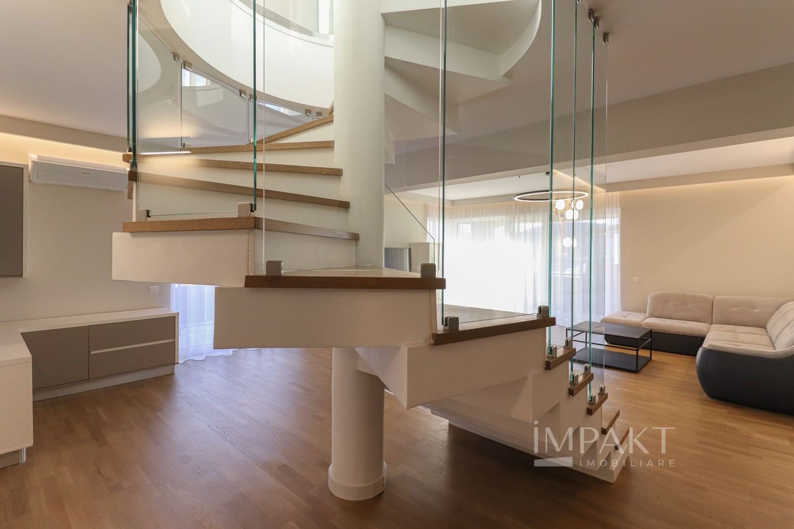 Penthouse de LUX in cartierul Buna Ziua - Poză 2