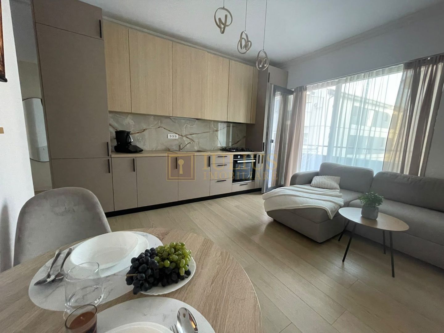 ESO- Giroc| 2 camere-modern bloc 2024| loc parcare| balcon - Poză 4