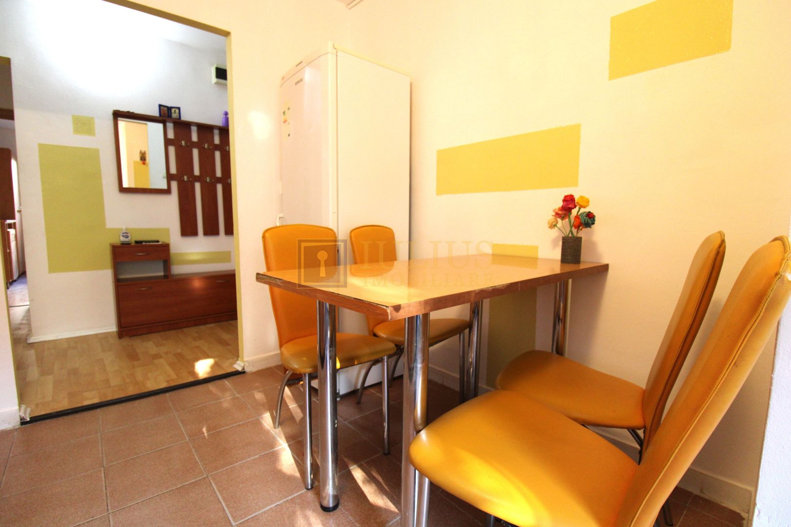 Apartament cu 3 camere, Bucovina-Torontalului - Poză 10