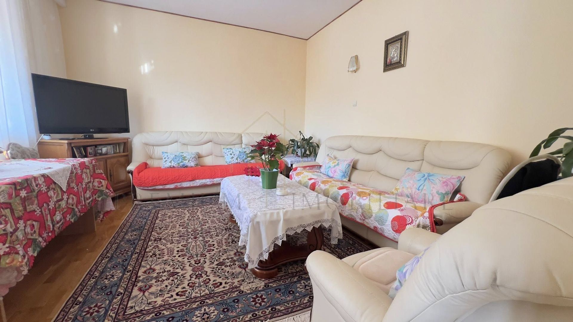 Proprietate de vanzare in Onesti - Poză 12