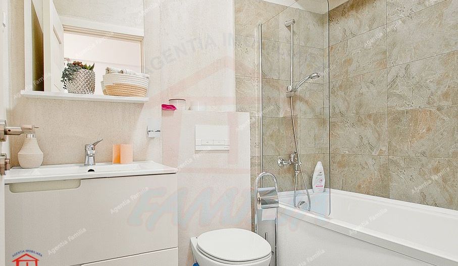 Trei camere de inchiriat Riviera by Viva - Poză 11