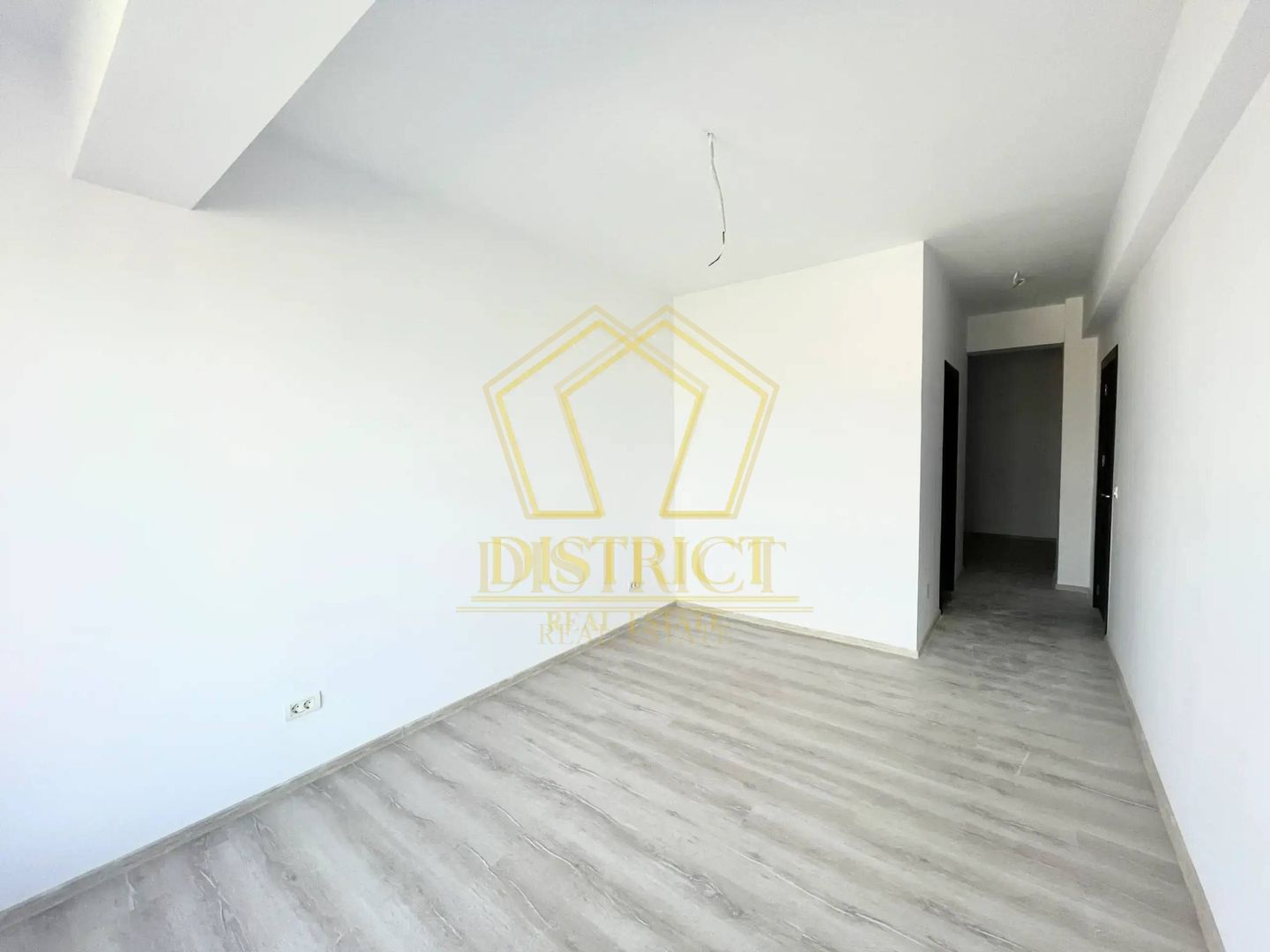 Apartament cu 3 camere si 2 bai | Braytim | ESO PETROL - Poză 4