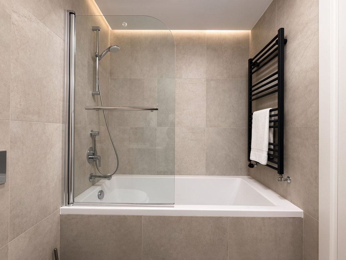 Apartament elegant cu 2 camere în One Herăstrău Towers - Poză 13