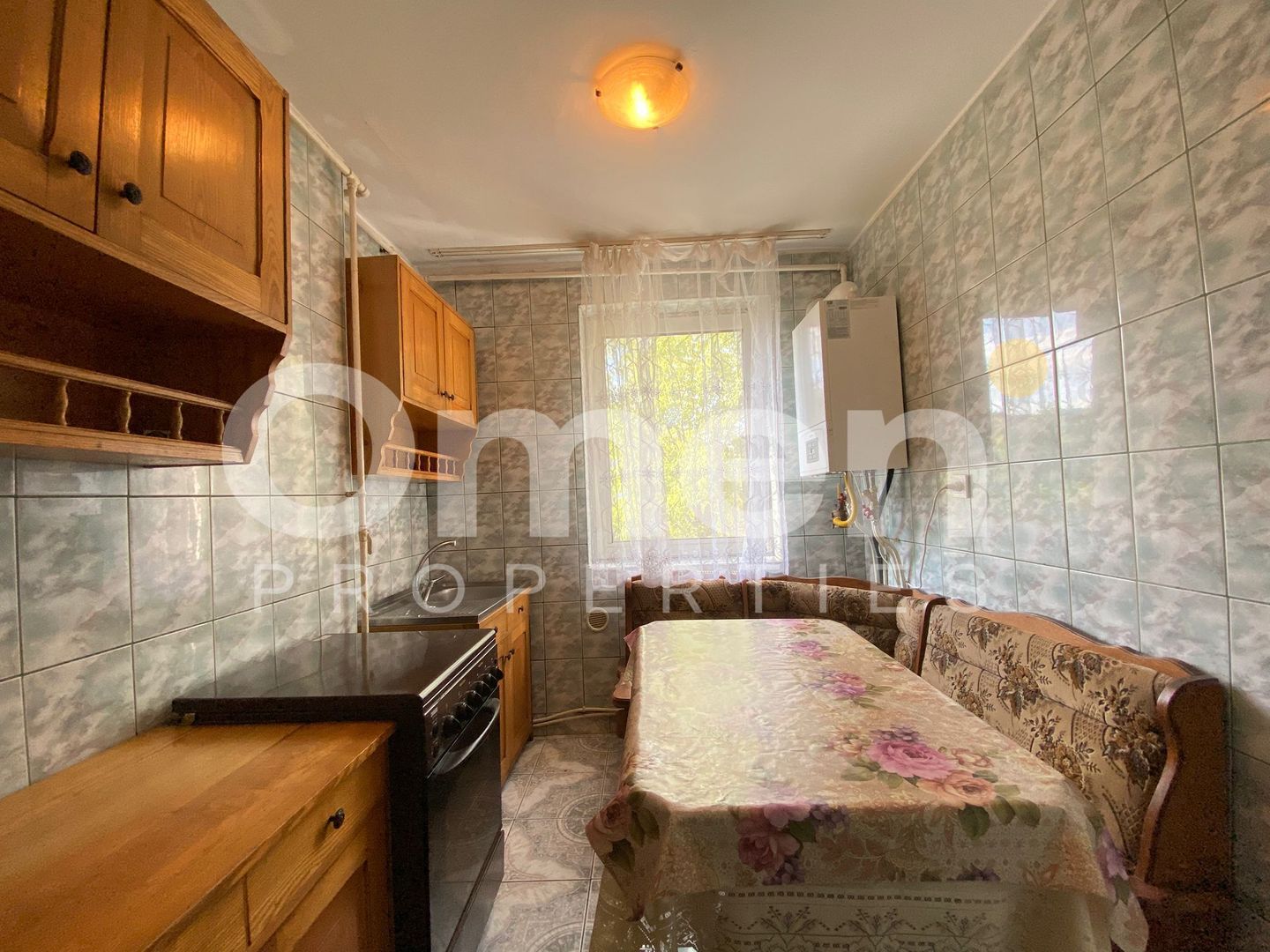 Apartament cu 2 camere, etaj intermediar, 50 mp, zona Bizo - Poză 5