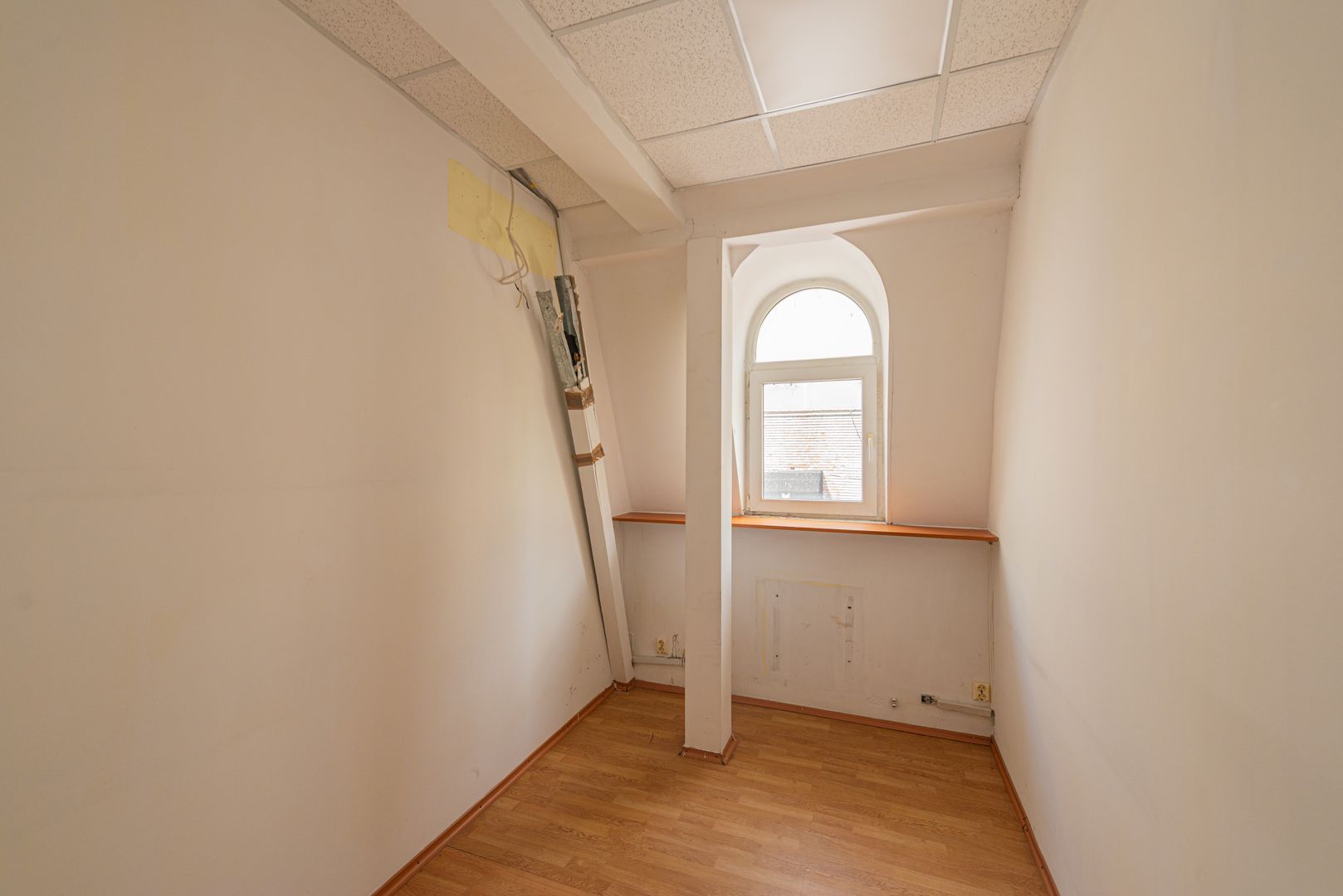 Spațiu de inchiriat, pretabil birou, sali de dans/yoga, studio, 130mp - Poză 16