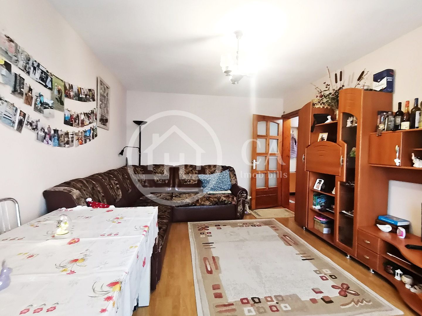 Apartament de vânzare cu 2 camere în zona Iosia, Oradea - Poză 1