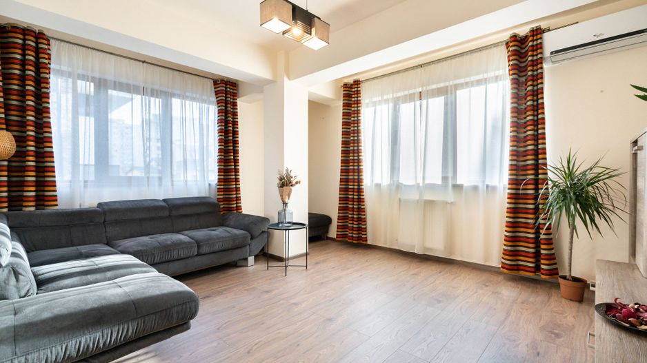 COMISION 0% - Apartament 4 camere 93mp in complex inchis, langa parc si metrou - Poză 1