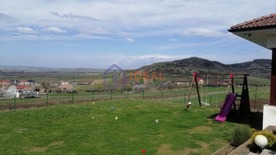 Vila cu 4 camere si teren de 700 mp, in Gusterita - Poză 16