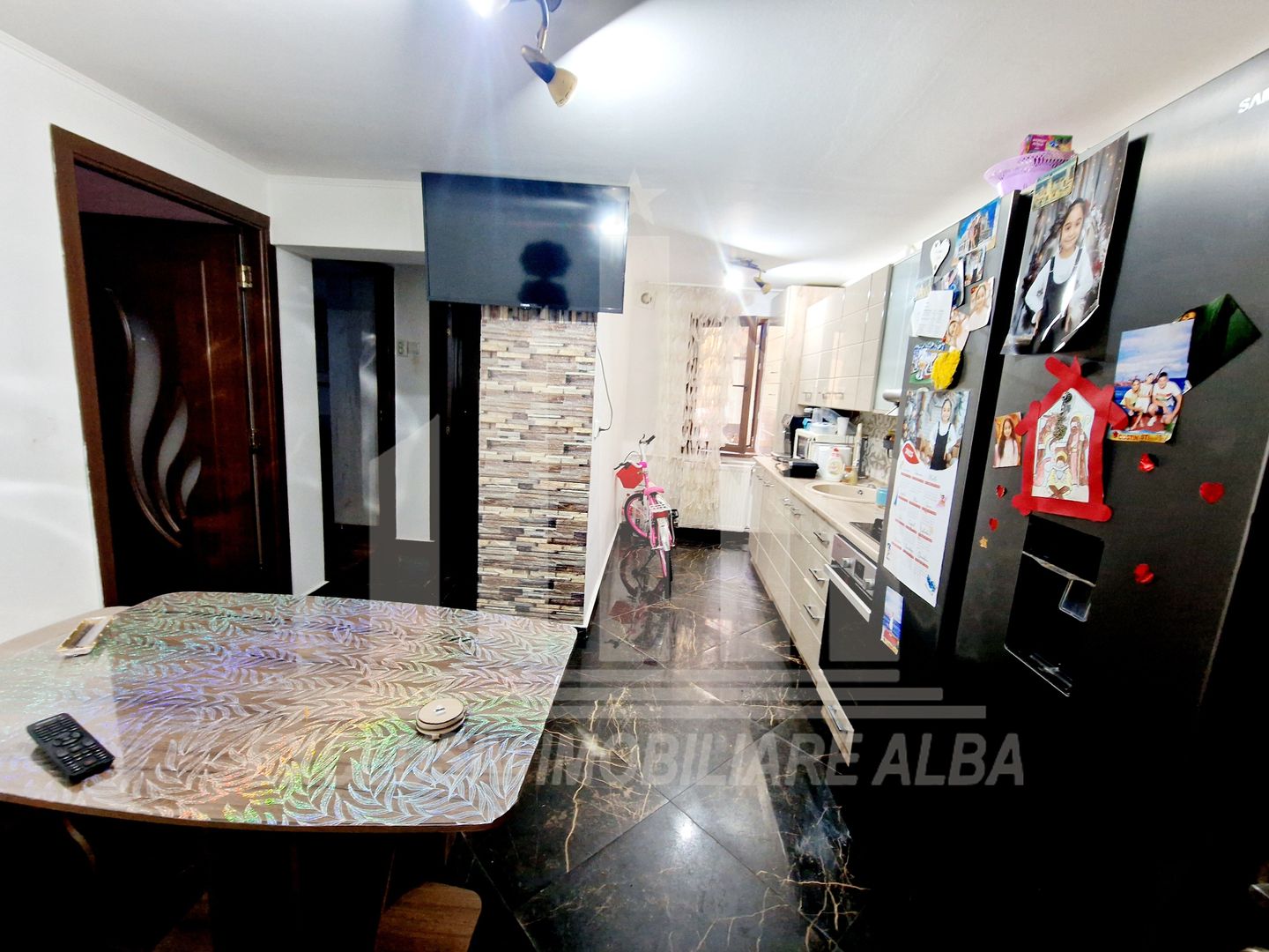 Apartament 2 camere de vanzare, zona Cetate - Poză 1