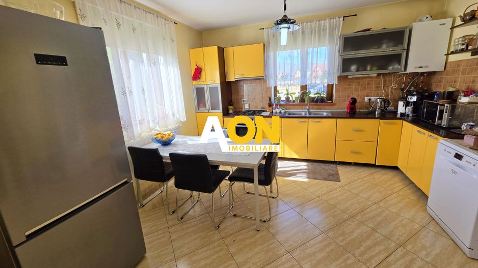 Casa individuala, 4 camere, 272 mp teren, Ampoi 3 - Poză 7