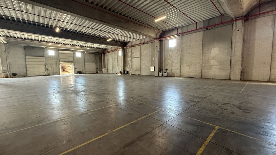 Parc logistic 17000 mp de vânzare, Chitila, investiție cu venit stabil - Poză 2