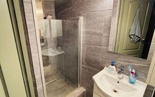 Vanzare apartament 3 camere - Poză 3