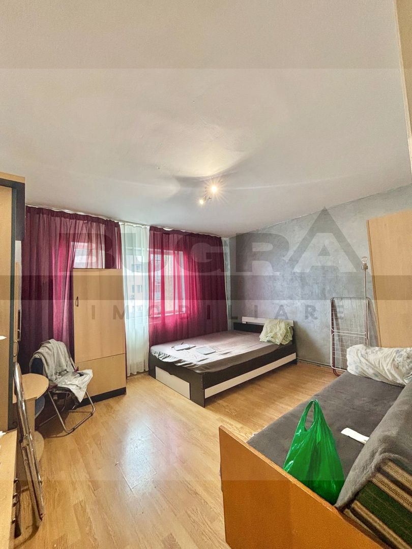 Apartament 2 camere decomandate, etaj intermediar, zona Clabucet - Poză 1