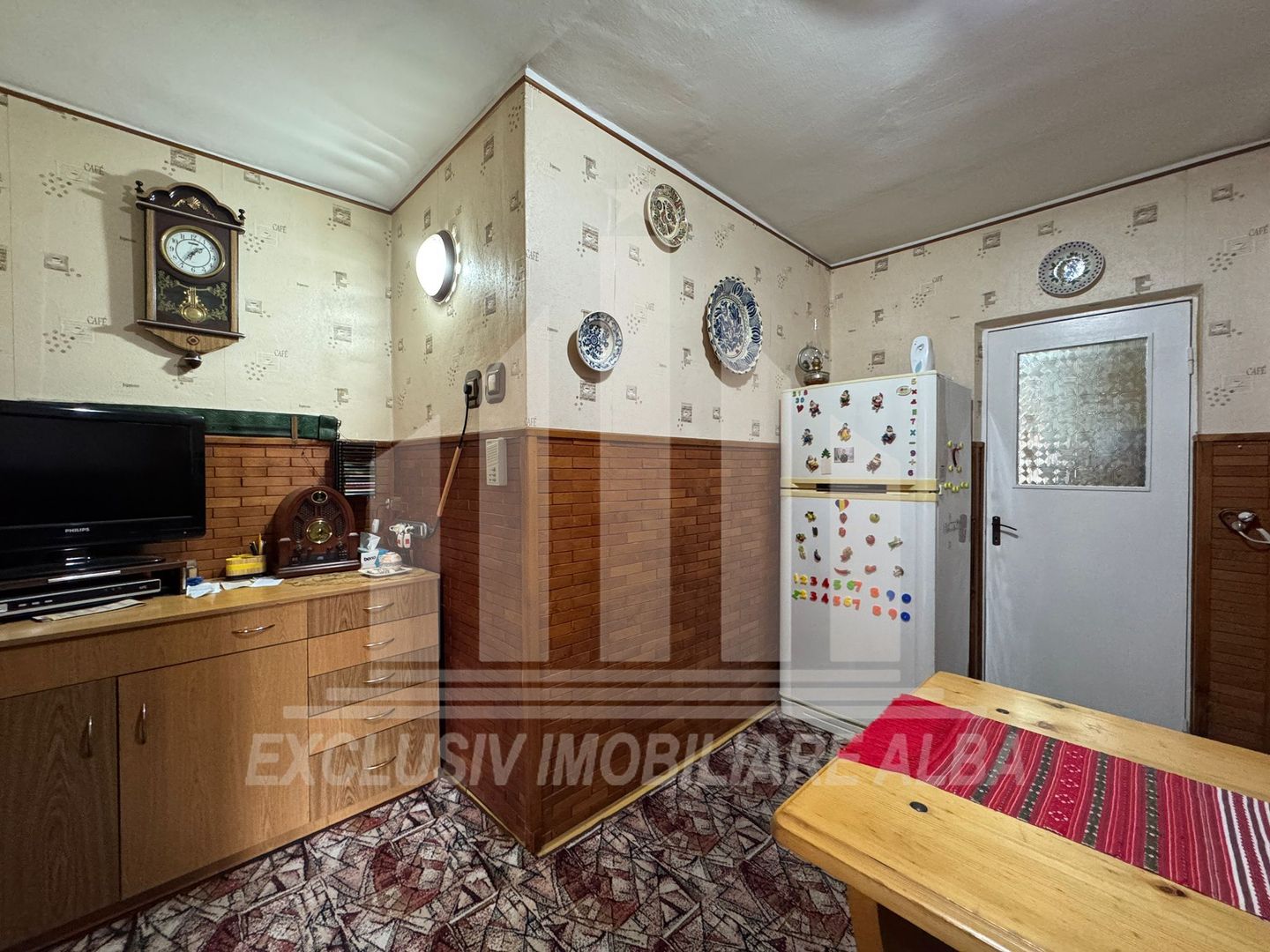 Apartament 3 camere decomandate | 2 bai | 69 mp | Cetate - Piata - Poză 3