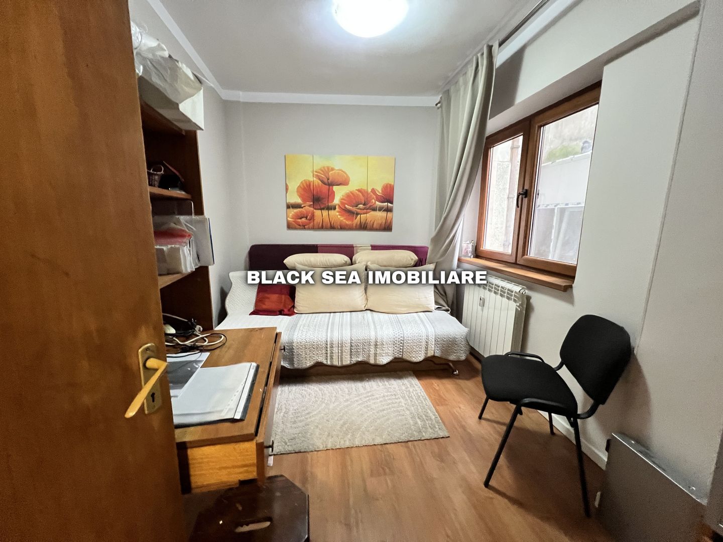 Apartament 3 camere renovat modern – zona CENTRU- aproape de plaja - Poză 5