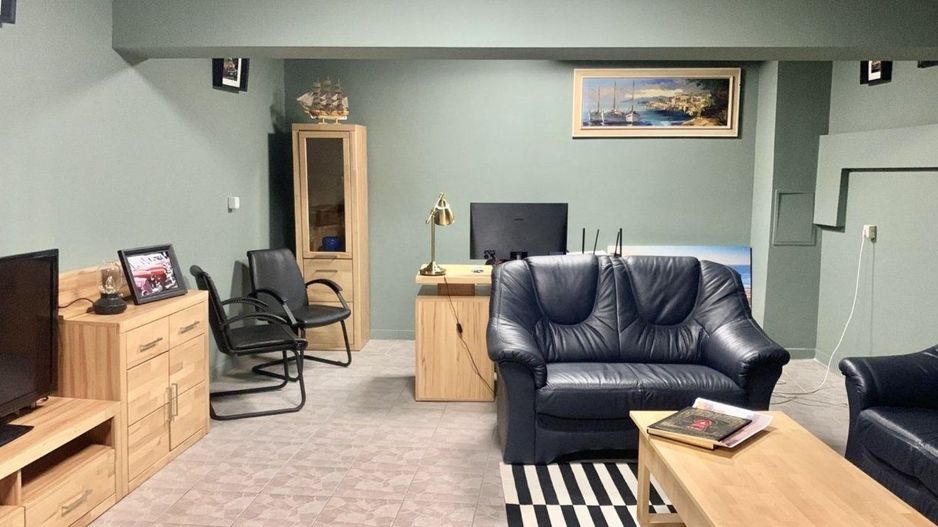 Vila / Spatiu Comercial Stradal 20m deschidere - Poză 7