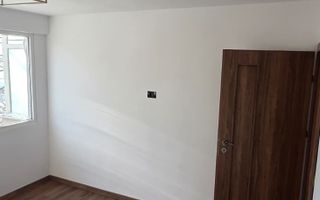 Decomandat Renovat Mobilat 2 Camere Giurgiului - Poză 11