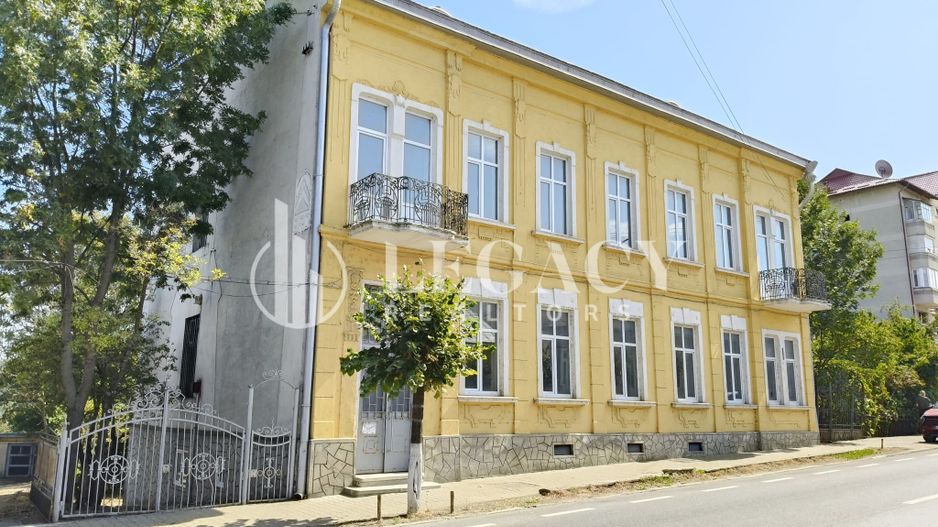 VÂNZARE/SCHIMB CU TEREN  - Clădire interbelică, centru oraș Siret - Poză 14