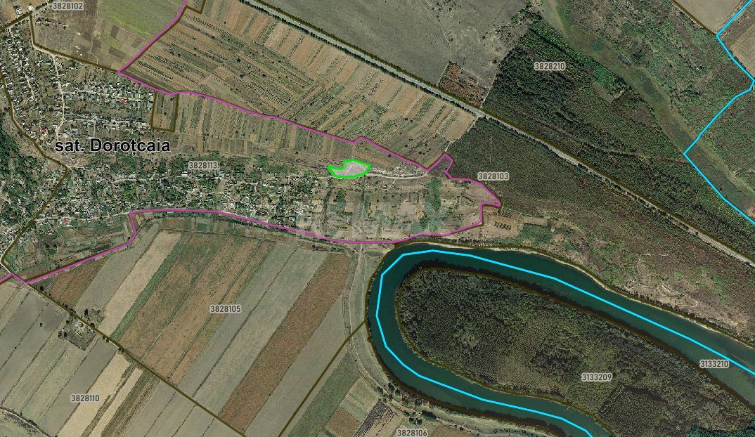 Teren agricol intravilan, 63 ari pe malul Nistrului, Doroțcaia - Poză 3