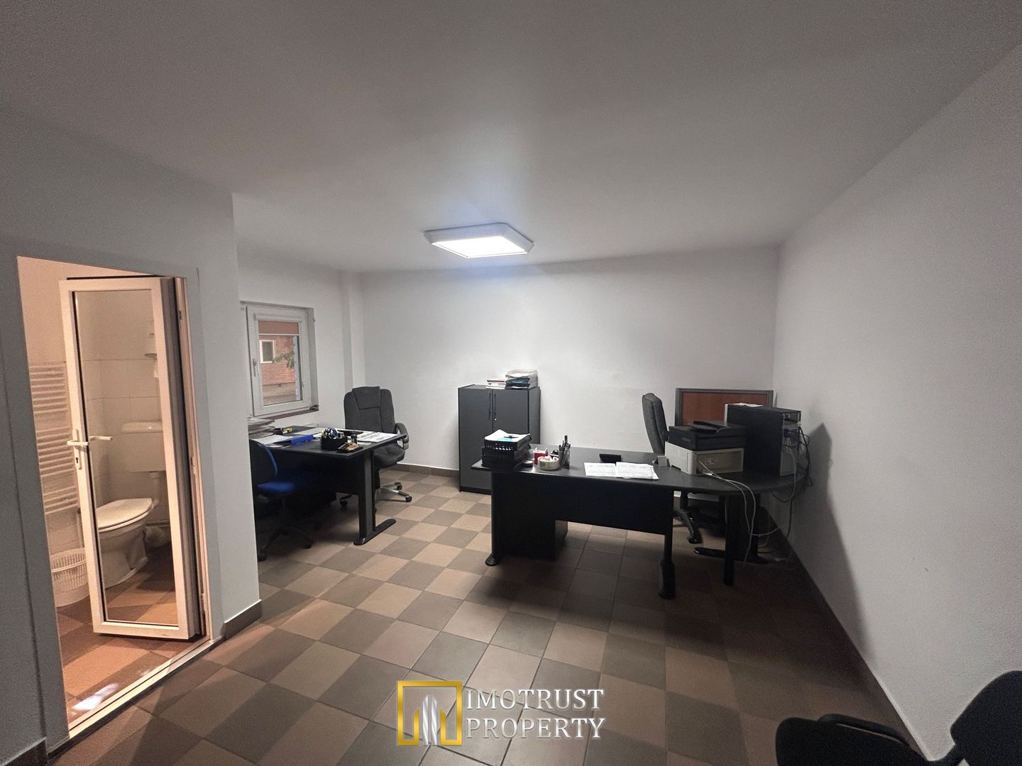 Spatiu de inchiriat - Poză 3