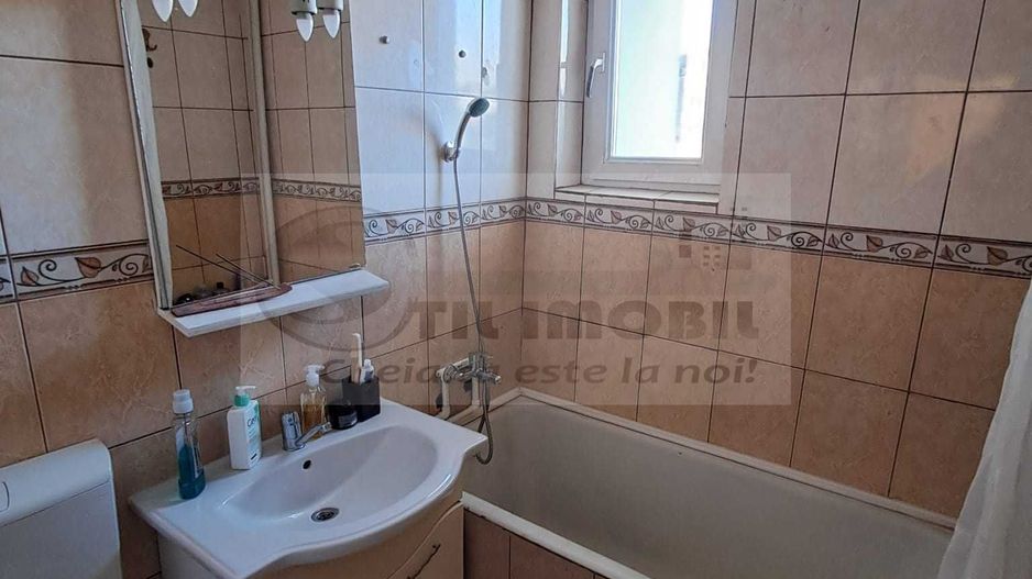 Apartament 3 camere  Podu Ros- 350 EURO - Poză 6