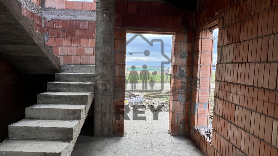 Casă single 4-5 camere / 500mp teren / Sura Mică / Sibiu - Poză 11