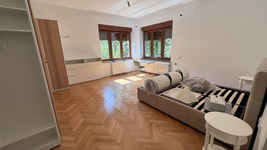 Apartament la casa de inchiriat, Parcul Sub Arini, Sibiu - Poză 1
