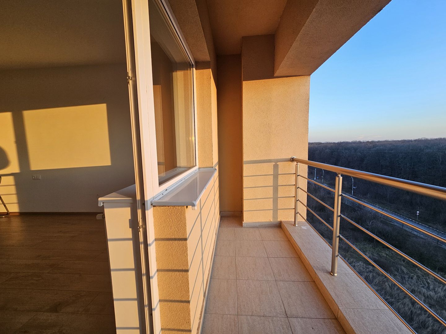 Apartament  cu 2 camere în City Lights Pipera cu vedere spre Padure - Poză 2