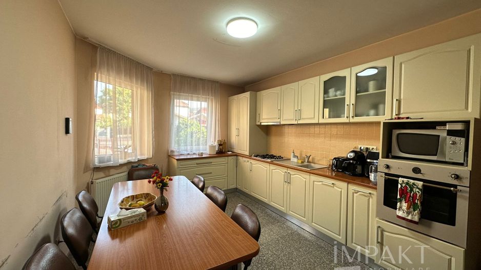 Casa 4 camere - Zona Garii - Poză 2