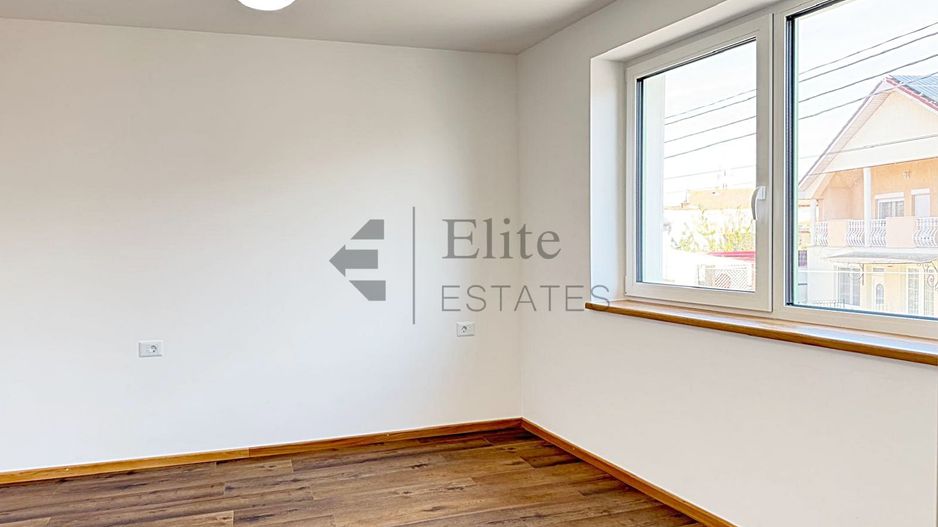 Casa noua singura in curte, ultracentral in Oradea - Poză 11