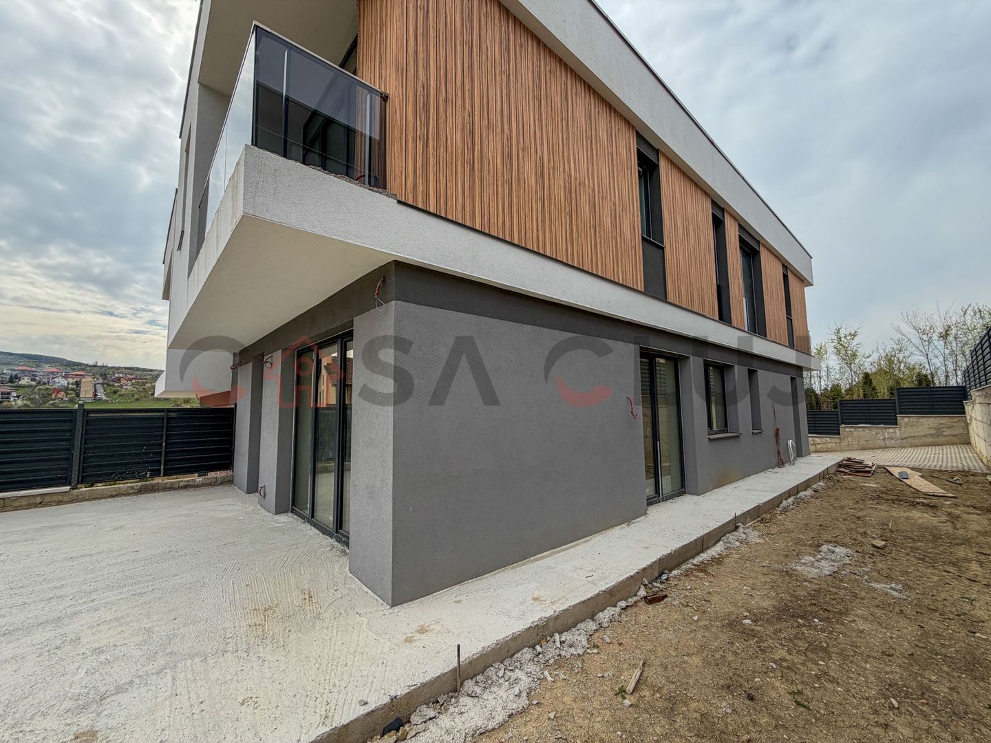 Casa de vânzare în Borhanci – Locație excelentă - Poză 4