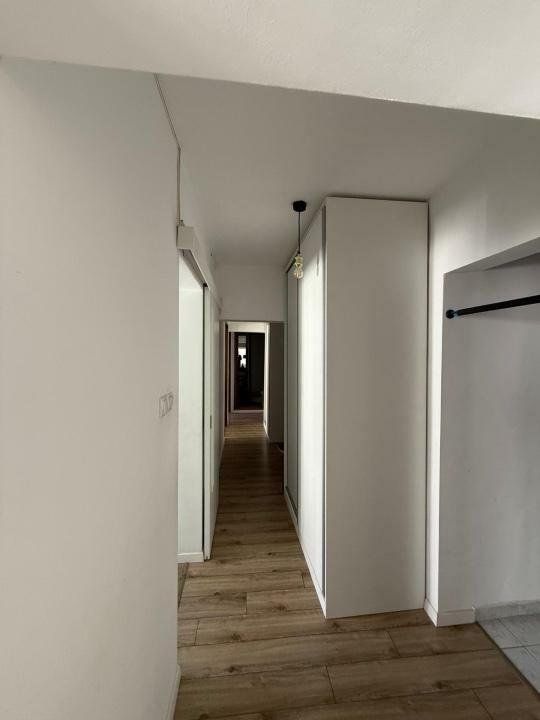 De vânzare, apartament 4 camere  I. Mihalache (1 Mai) sect 1 - Poză 11