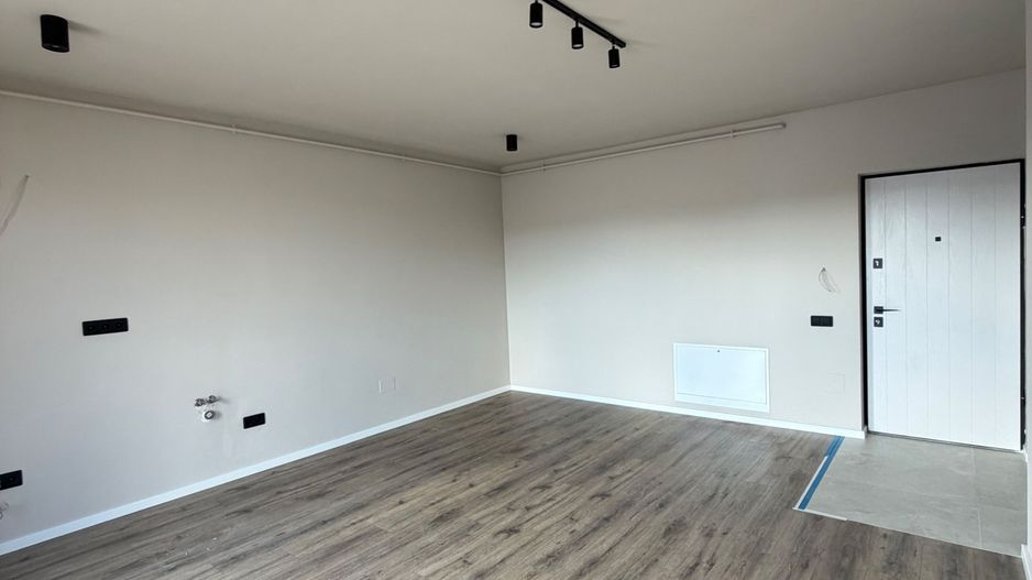 Apartament 2 camere, terasa, etaj intermediar, garaj, Eroilor - Poză 4