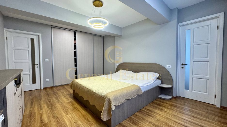 Vânzare apartament cu 3 camere - 130 m.p - în Zona CUG, Iași. - Poză 16