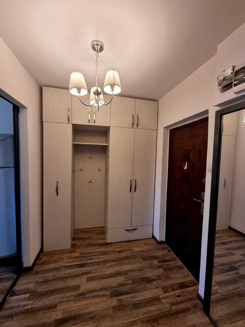 2 camere -54 mp- Mega Mall - Poză 7