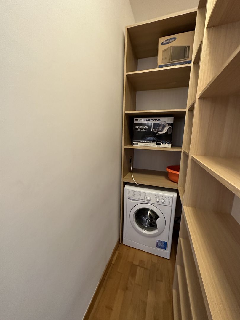 Apartament cu 3 camere - Poză 9