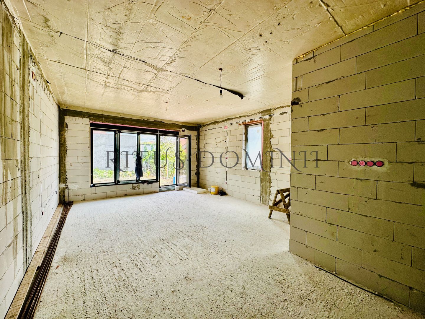 Duplex Superb cu 8 camere, Parcul 22 Decembrie, 376mp - Poză 1