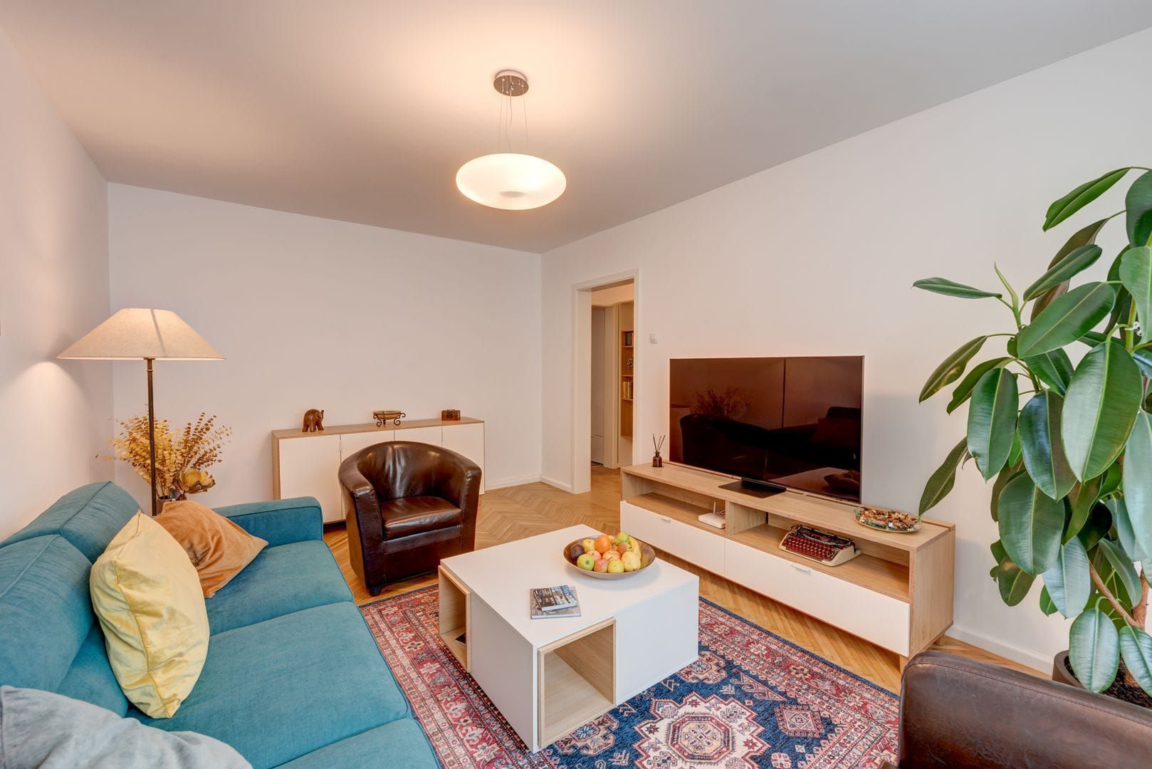 Inchiriere apartament | 3 camere | 1 Decembrie-Ozana - Poză 2