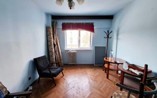 Apartament cu 3 camere, decomandat, Piata Mihai Viteazu - Poză 9