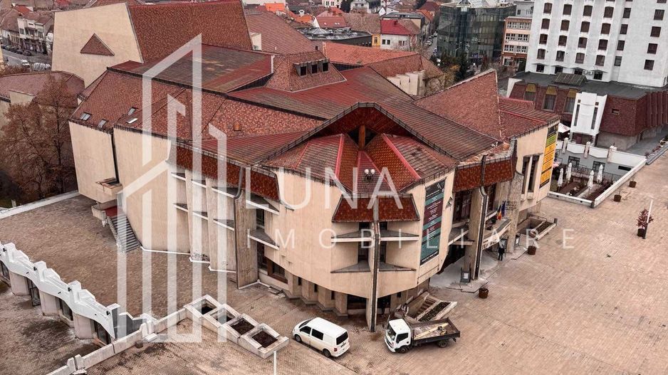 Apartament Ultracentral la Etajul 10 – Lângă Teatrul Național - Poză 4