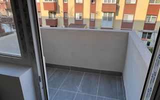 Apartament 2 camere, Micro 5/2 – etaj 2 - 38 mp - accept schimb - Poză 2