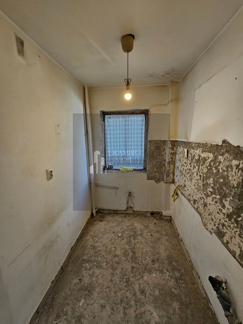 Garsonieră | 34 mp | Etaj 2| An constructie 1978/Metrou la 5 minute - Poză 3