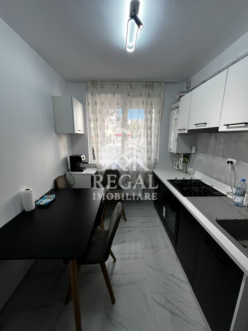Apartament 2 camere, renovat recent, mobilat și utilat complet - Poză 5