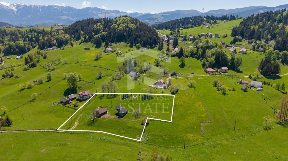 Fundata | Teren de vanzare | 7,656 mp + Cabane tip A Frame - Poză 2